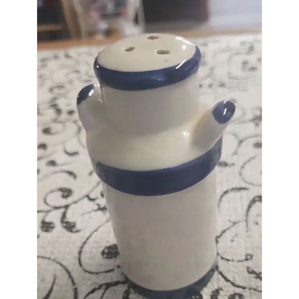 Chicken/Duck  Vintage Milkcan Salt & Pepper Shakers